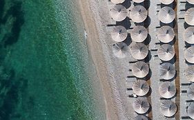 منتجع وسبا راديسون بلو